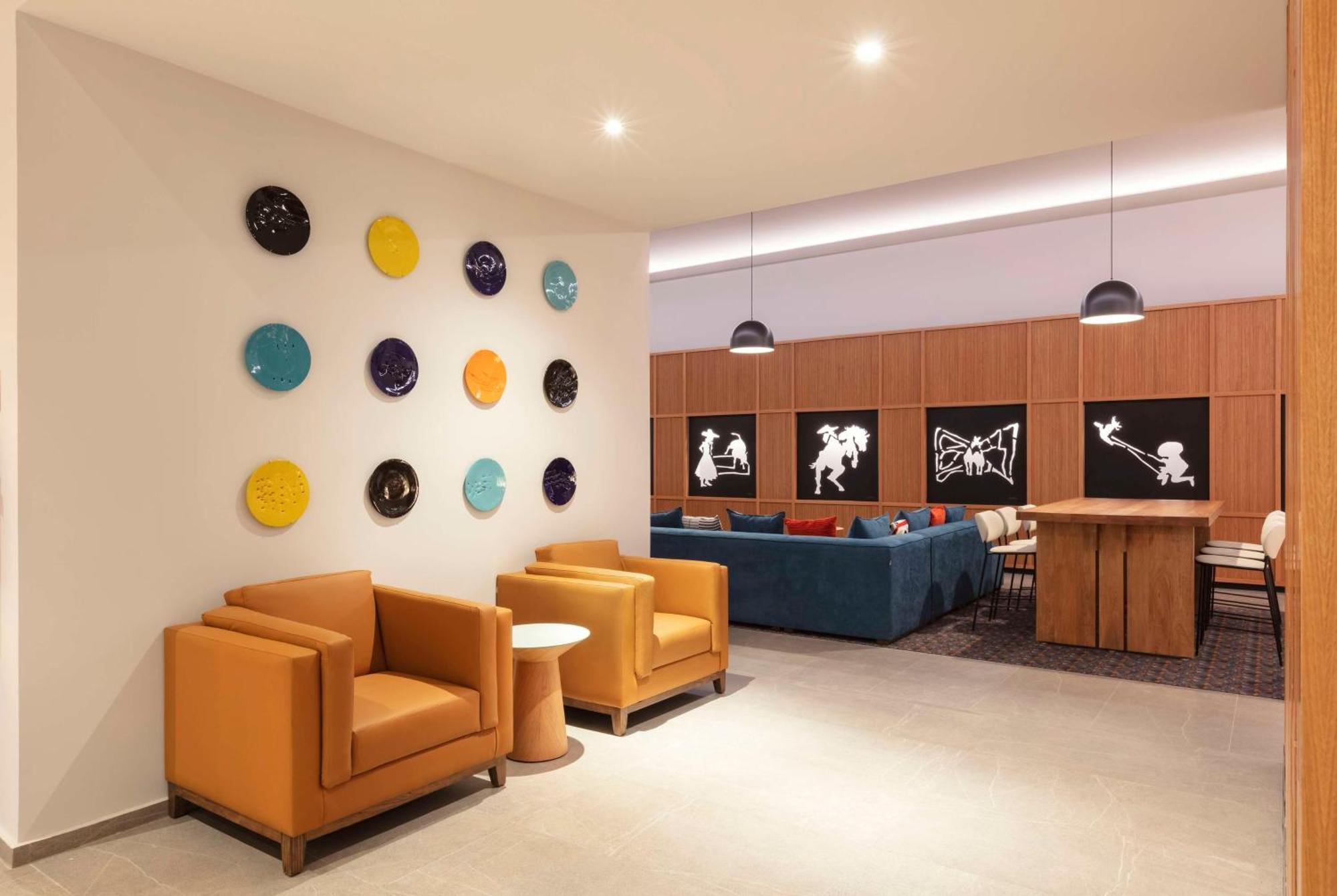 Hilton Garden Inn Guadalajara Airport El Zapote  ภายนอก รูปภาพ