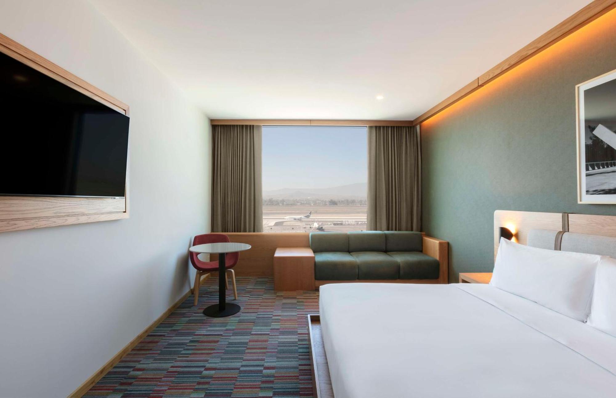 Hilton Garden Inn Guadalajara Airport El Zapote  ภายนอก รูปภาพ