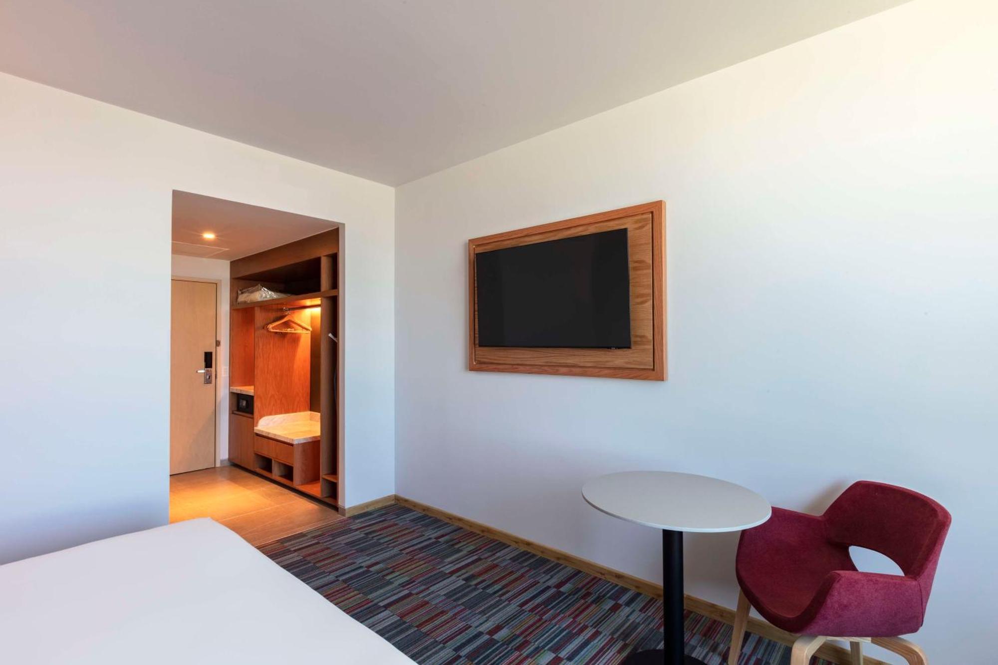 Hilton Garden Inn Guadalajara Airport El Zapote  ภายนอก รูปภาพ